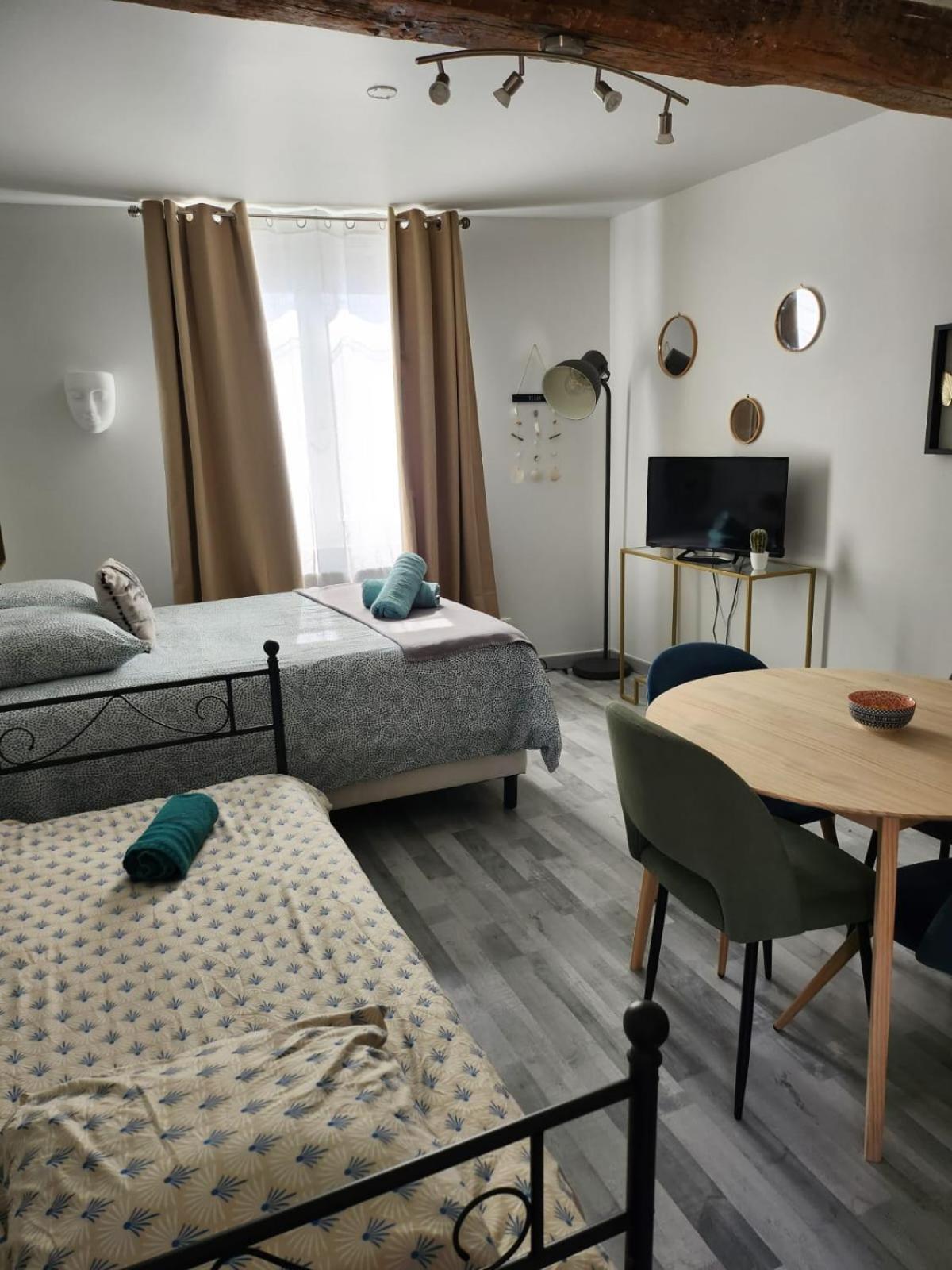 Sleep'In Orleans Centre-Studio Confortable Et Cosy Zewnętrze zdjęcie
